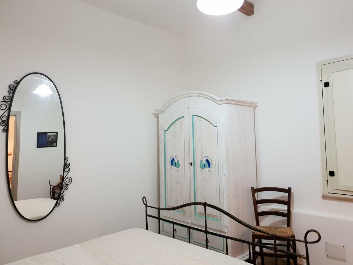 Red Ginger Apartman Oristano Kültér fotó